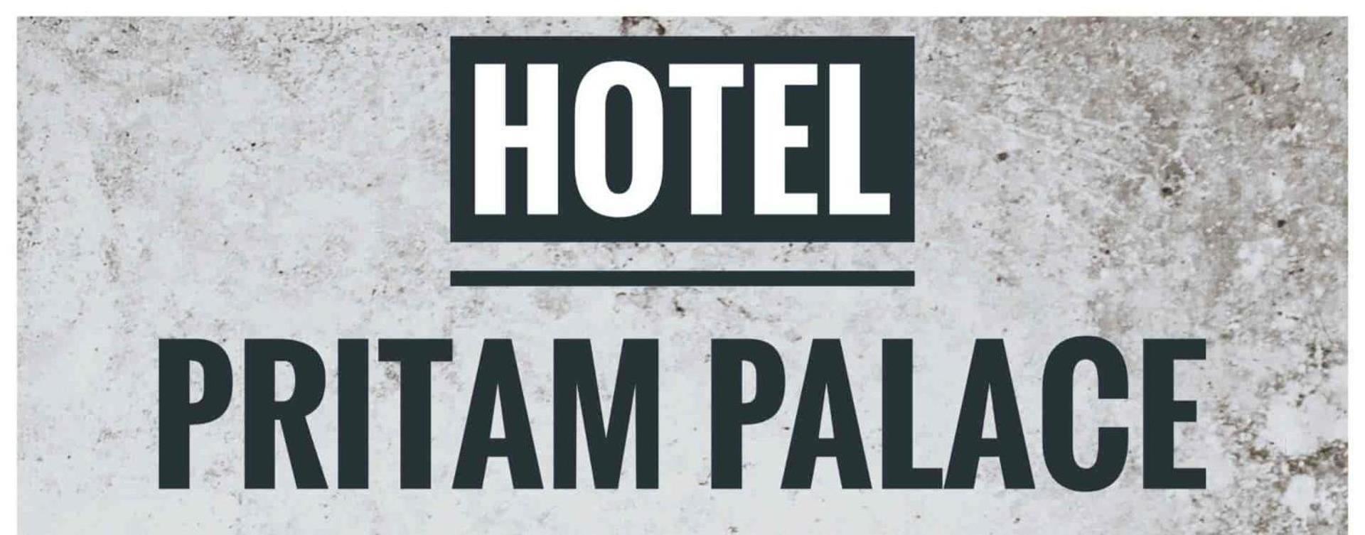 Hotel Pritam Palace , Dhule Buitenkant foto